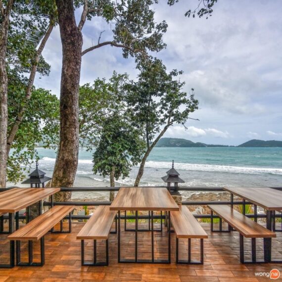 Panyaah Seaview Cafe Restaurant & Bar (Phuket)