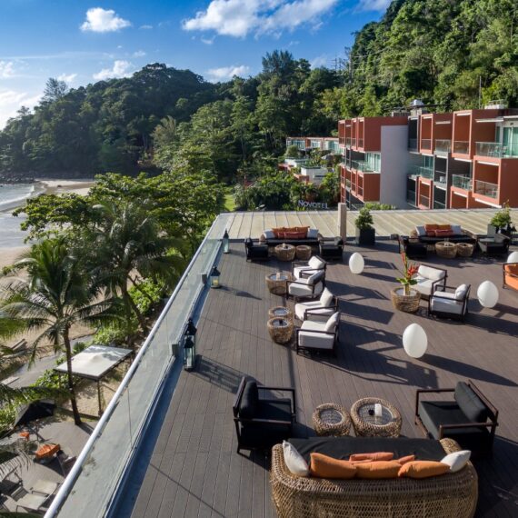 On The Roof by Novotel Phuket Kamala Beach (Phuket)