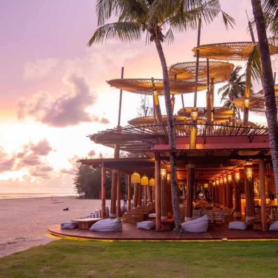 Karkinos Beach Club by Apsara Beachfront Resort and Villa (Phang-nga)