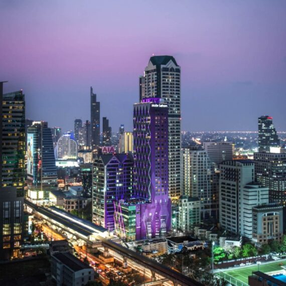 Mode Sathorn Hotel Staycation