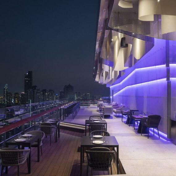 The Rooftop by Mode Sathorn Hotel