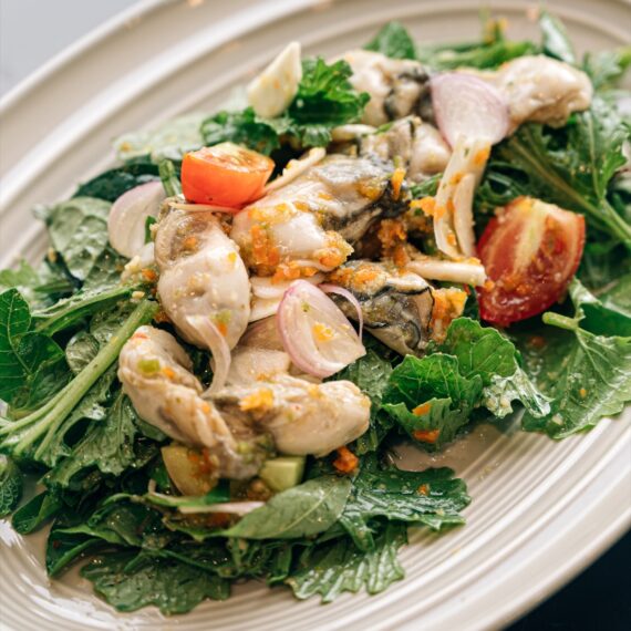 Baan Daeng by Methavalai Sorndaeng