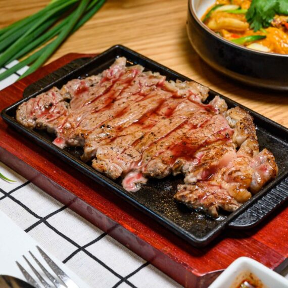 Baanying Mega Bangna