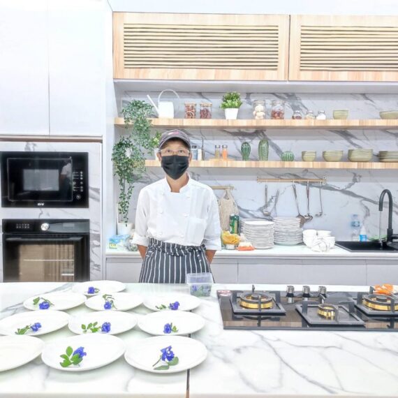 Suaninsee 2 Table By The Nest