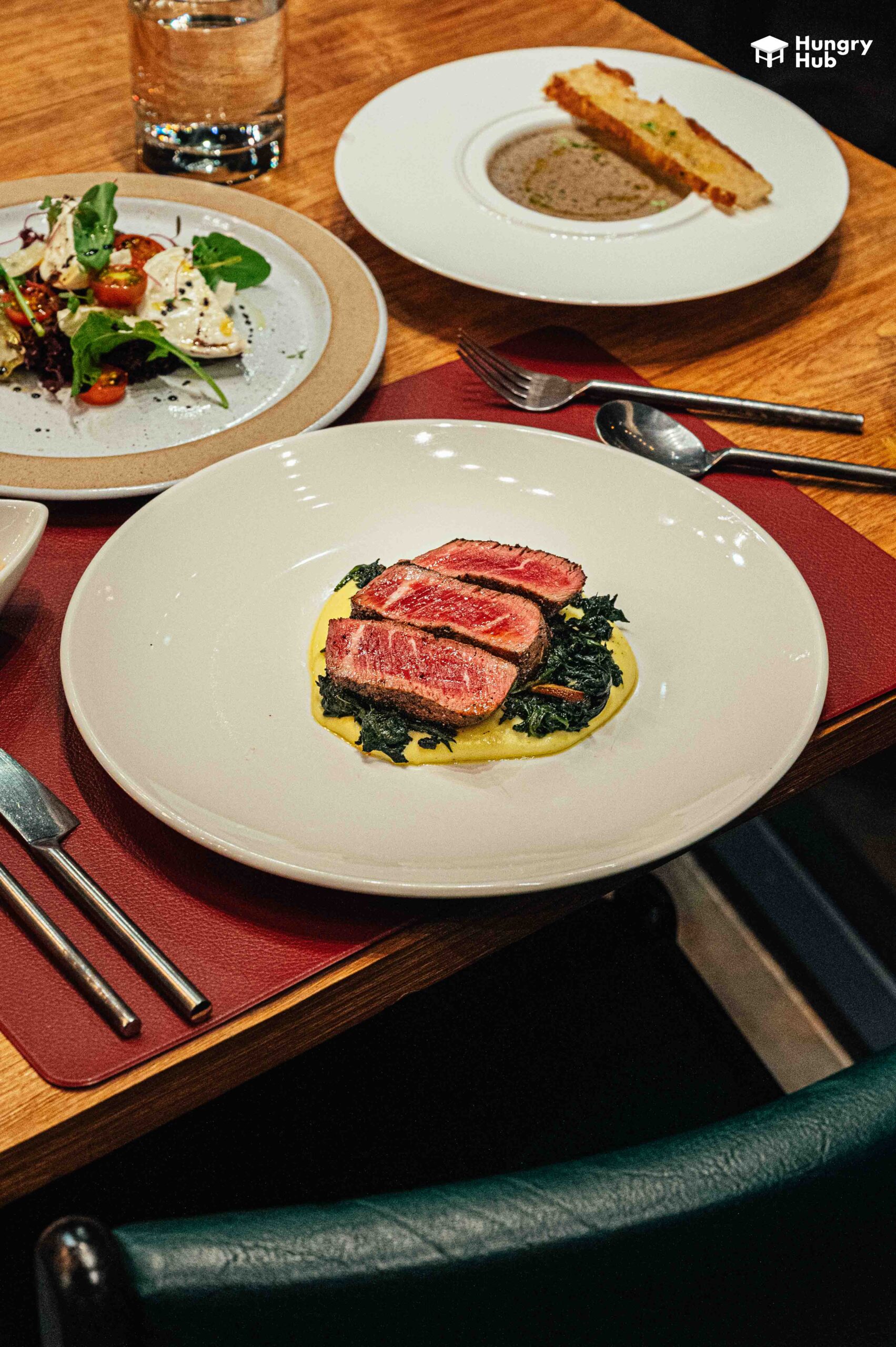 Vinifera Wine Bar & Restaurant