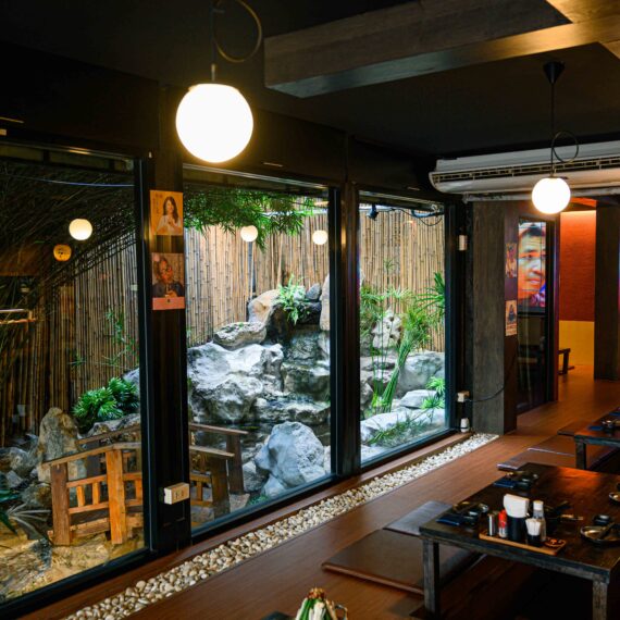 Banpuku Yokocho Ekkamai