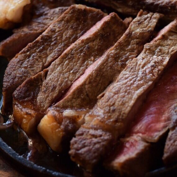 Arno's The Circle Ratchapruek