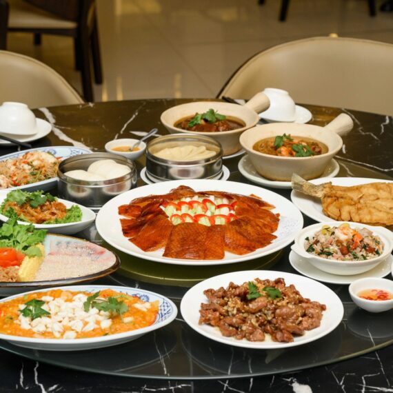 Earw Thai Suki Boran Seacon Square Srinagarindra