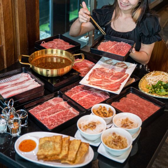 Racharos Thai Boat Noodles Sathu Pradit