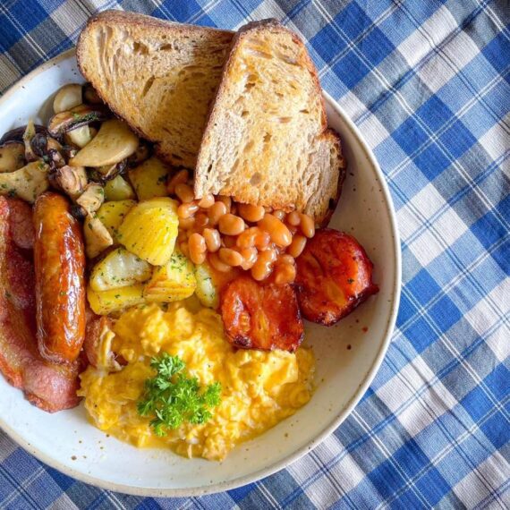 Gallery Cafe Chalong (Phuket)