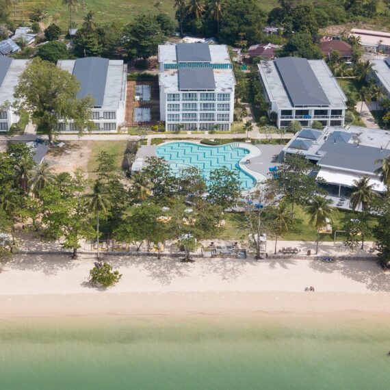 Royal Yao Yai Island Beach Resort Staycation (Phuket)
