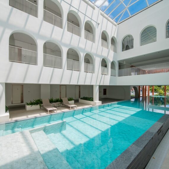 Away Bangkok Riverside Kene Staycation