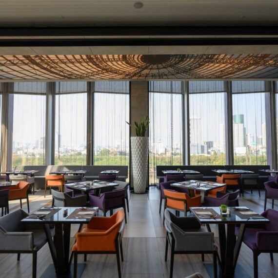 The Station at Mercure Bangkok Makkasan