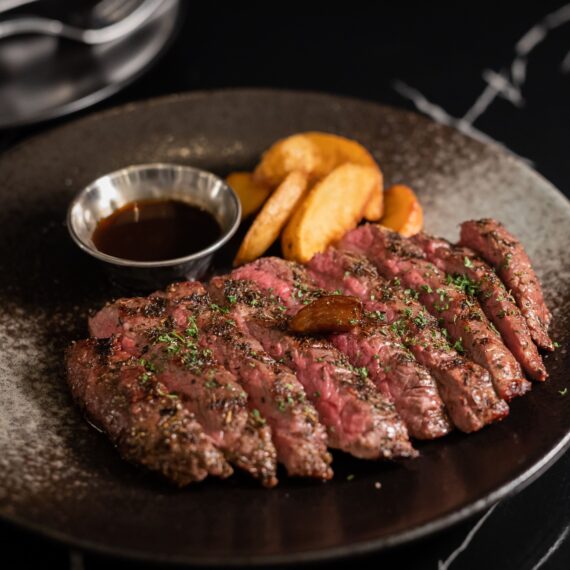 Chopkeeper Butcher & Tap Pattanakarn