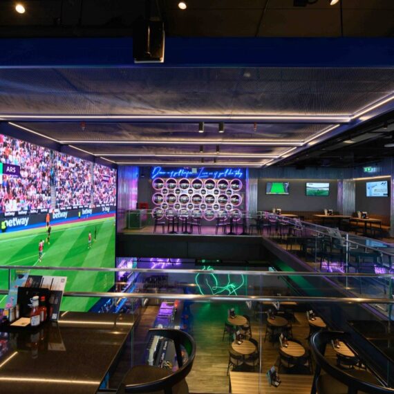 Sports Bar by Topgolf Megacity