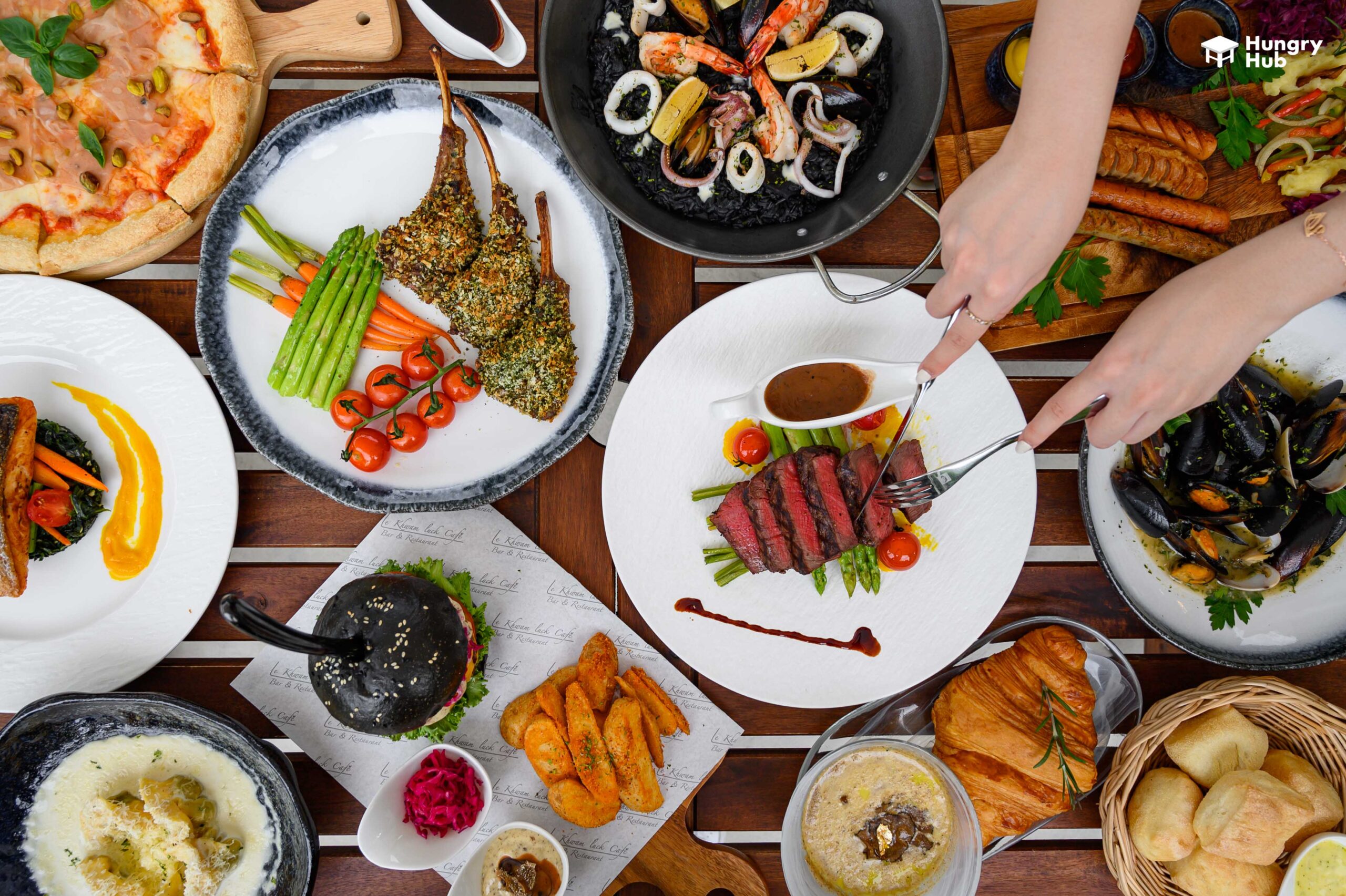 Le Khwam Luck Cafe Bar and Restaurant