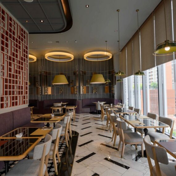 The Market Restaurant at Mercure Bangkok Sukhumvit 24