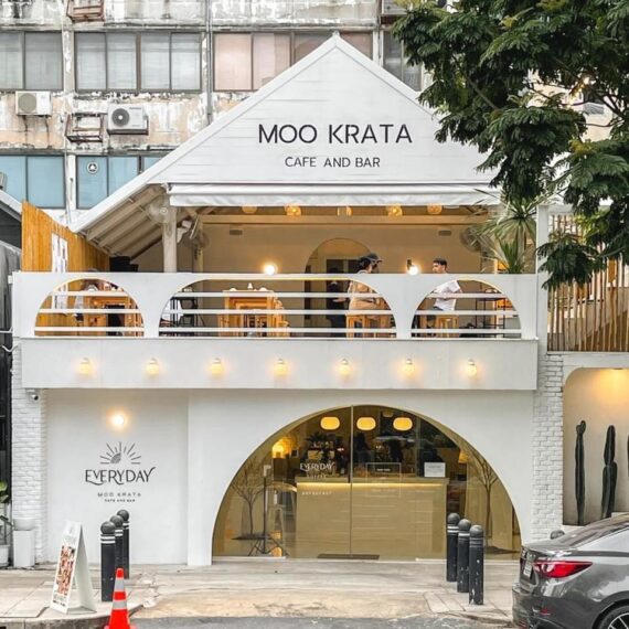 Everyday Mookrata & Cafe Silom