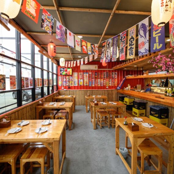 Fitto Izakaya Pattanakarn