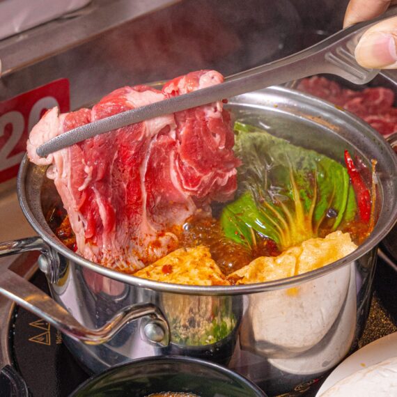 Auanna Express Hotpot Buffet Chatuchak