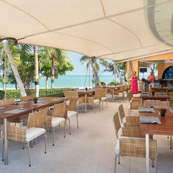 Aqua Bar & Grill Springfield at Sea Resort & Spa (Hua Hin)