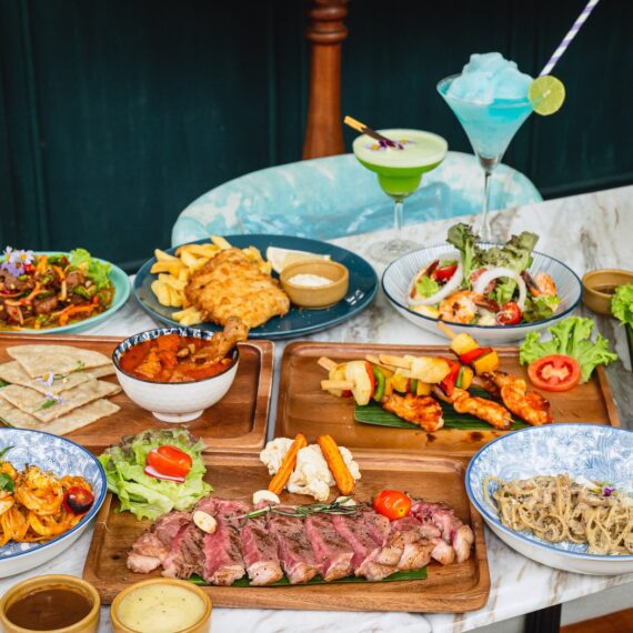 Botanic Backyard Bar & Restaurant