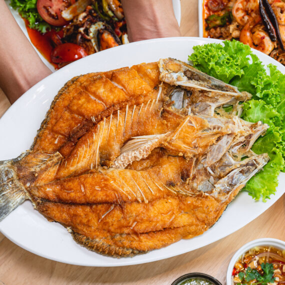 MT Story Cafe & Restaurant