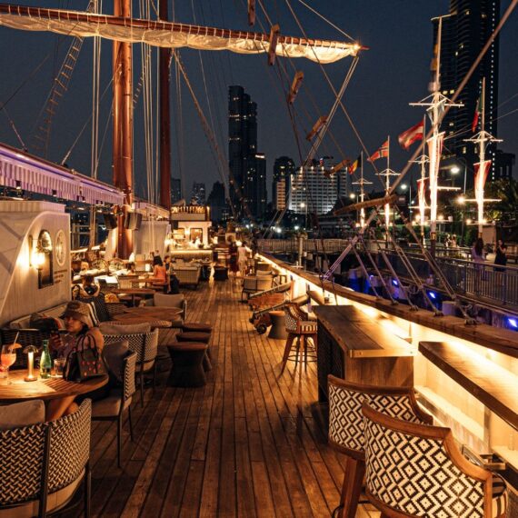 Sirimahannop Asiatique The Riverfront