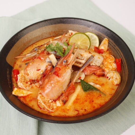 Ponn Q House Lumpini