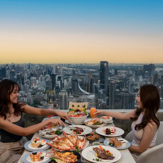 Sky Box (Outdoor Zone): Bangkok Balcony Rooftop 81st Floor Baiyoke Sky Hotel