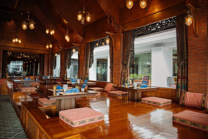 Thara Rack Thara Thong Royal Orchid Sheraton - Highlight