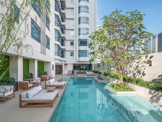 DoubleTree by Hilton Bangkok Ploenchit Staycation