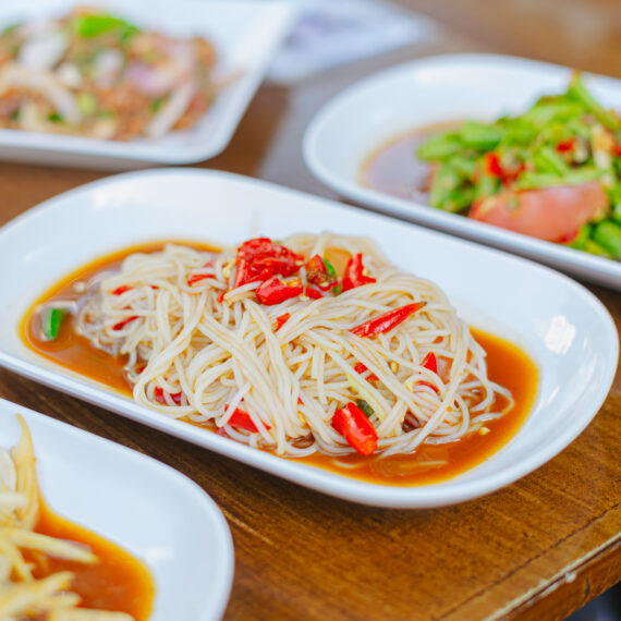 Tum 20 Ratchada-Sutthisan