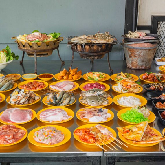 Rosded BBQ International Buffet On Nut 90