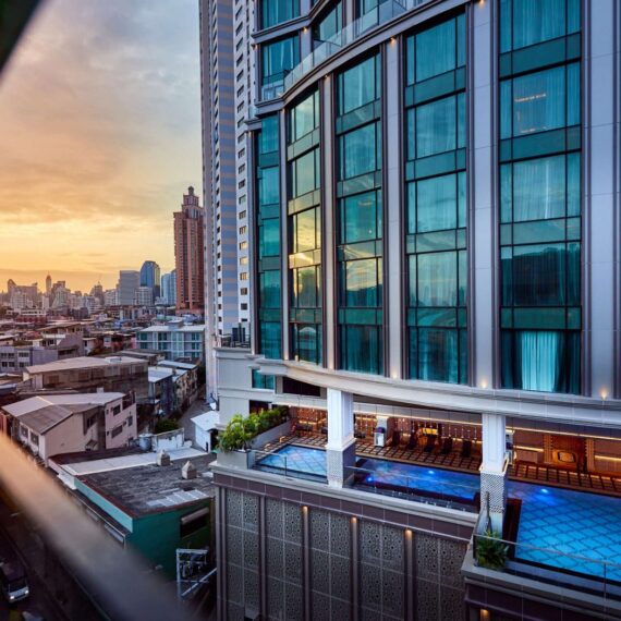 Valia Hotel Bangkok Staycation