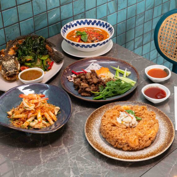 Kiew Kai Ka (Jing Jai Market Chaing Mai)