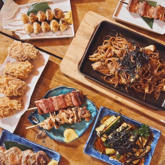 AV izakaya Saphan Khwai