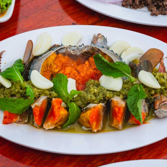 Meng Pu Dong The Walk Ratchapruek