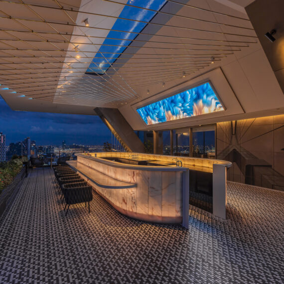 LUZ Bangkok Tapas Bar