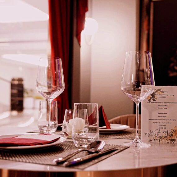 Le Vin Bistro And Wine Bar