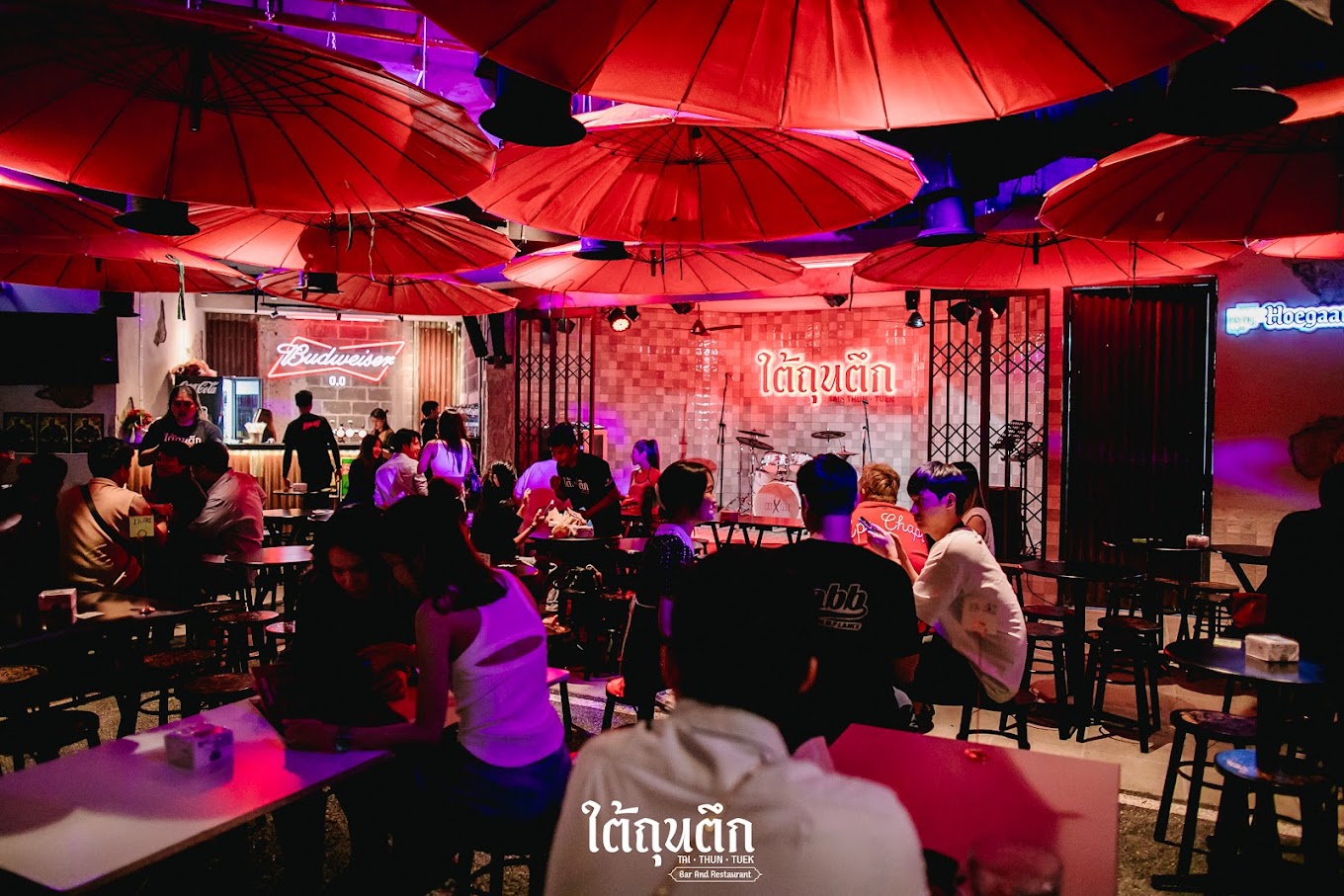 Tai Thun Tuek Bar and Restaurant
