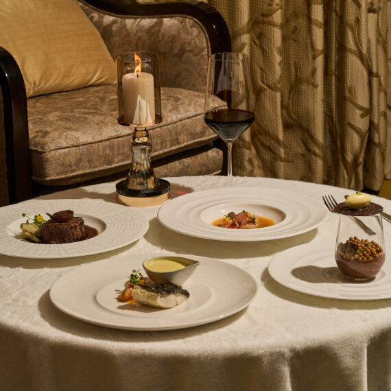 Madison Steak Avenue at Anantara Siam Bangkok Hotel