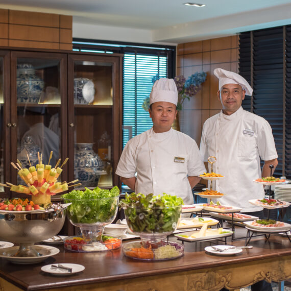 Dolphin Restaurant at Bay Beach Resort Jomtien (Pattaya)