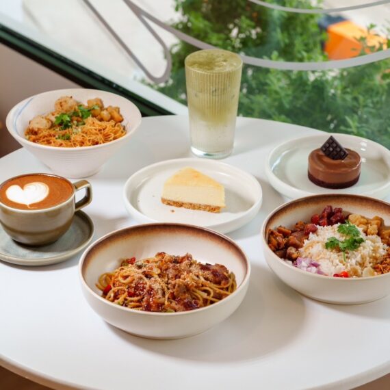 Than Rice Bowl & Coffee Komfort Place Ratchayothin