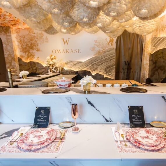 W Omakase Pradit Manutham