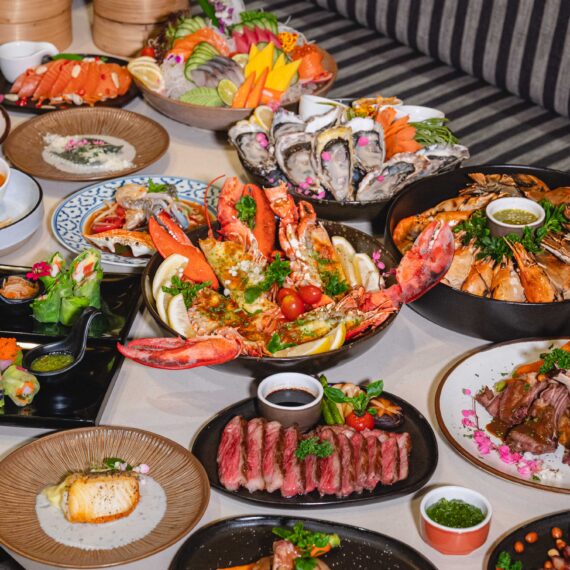 Chatuchak Cafe Centara Grand at Central Plaza Ladprao