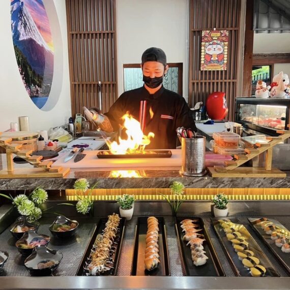 Fujiyama Sashimi & Shabu Buffet