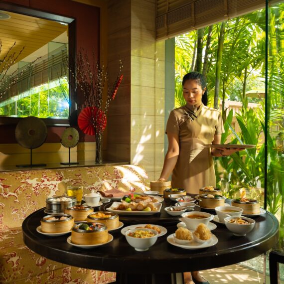 The Mayflower Restaurant at Dusit Princess Srinakarin