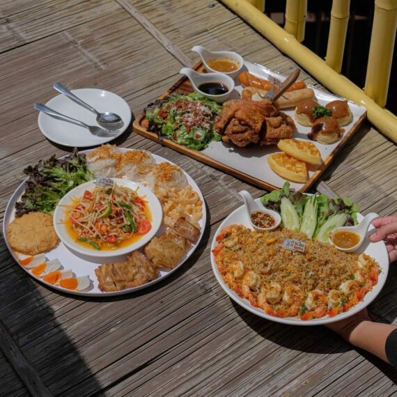 TuangernTuathong Cafe