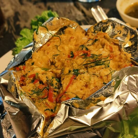 Kai Maeng-da Ta-lay Phao